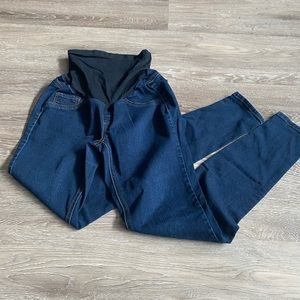 Jessica Simpson Maternity jeans